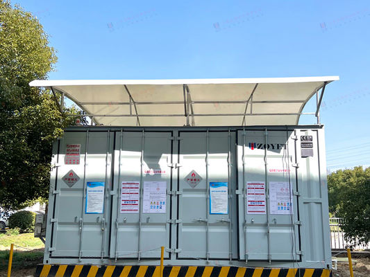 Conteneur de recharge de batterie extérieur à capacité personnalisée avec construction résistante au feu et régulation intelligente de la température